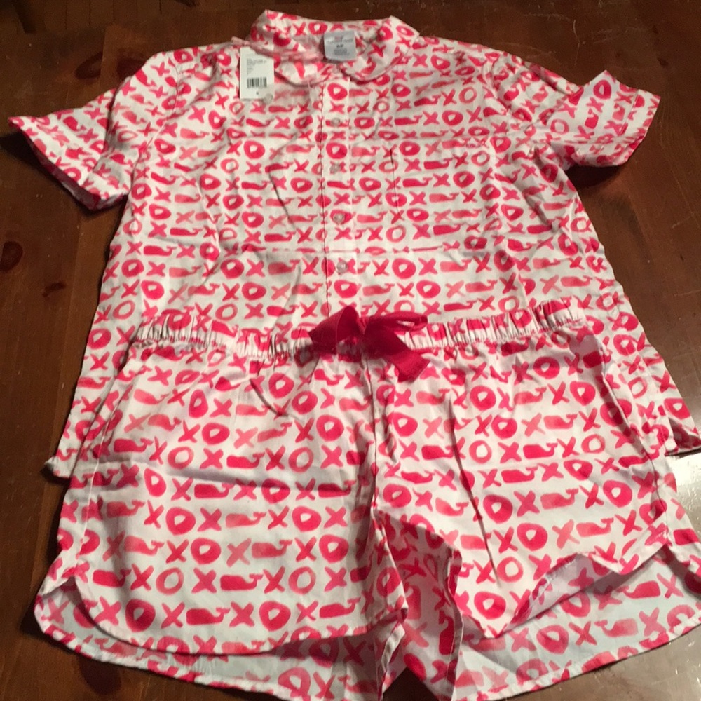 Vineyard vines new pajamas